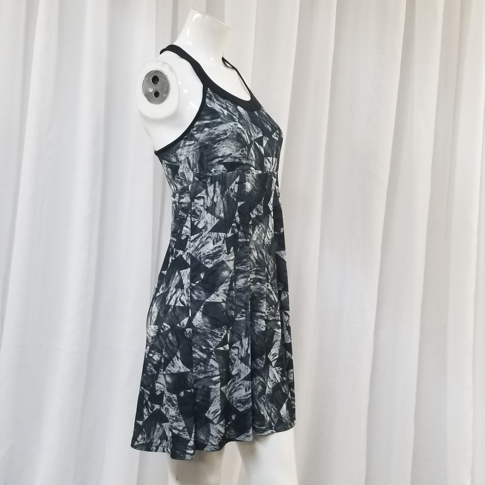 Tek Gear built in bra.Size M